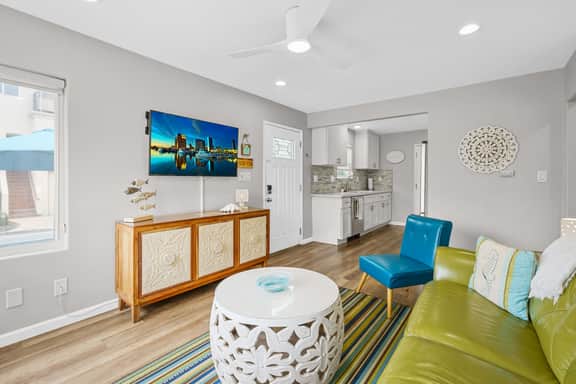 Beach-2-Bay 2br | Beach | AC | Patio