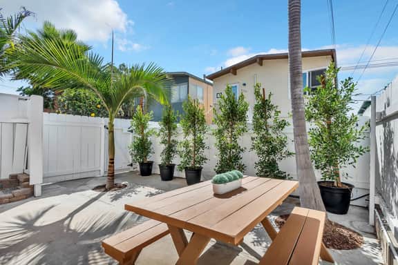 Ocean Beach Chic 2BR | Patio | Surf Vibes | A/C