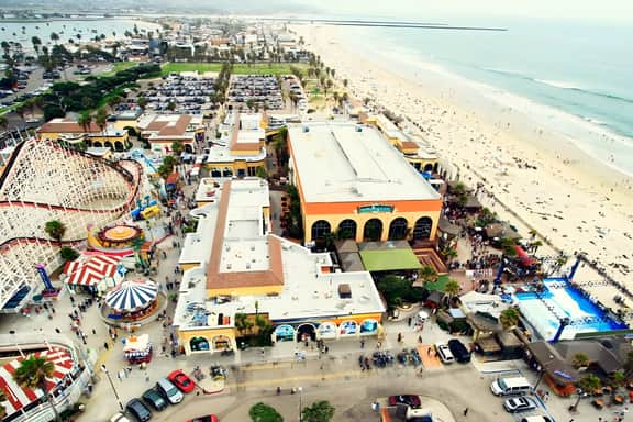 Pineapple Paradise | Mission Beach | Stunning